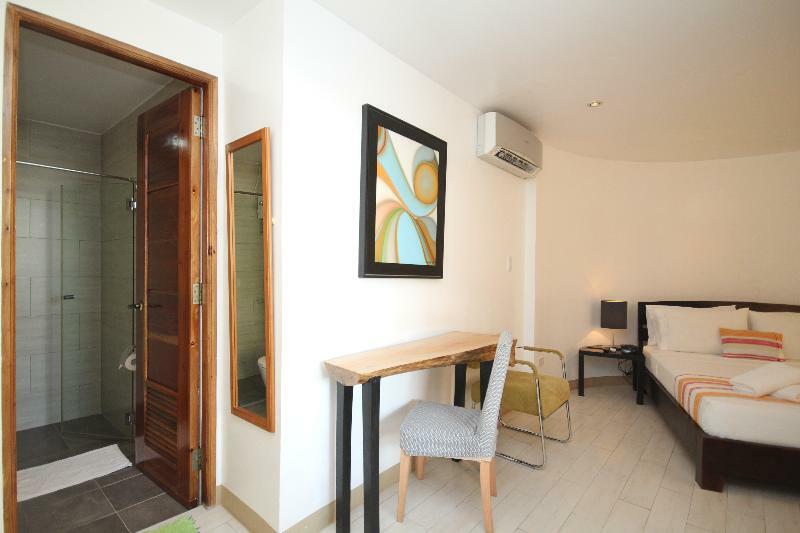 Balabag  Westcliff Villa By Bluewaves מראה חיצוני תמונה